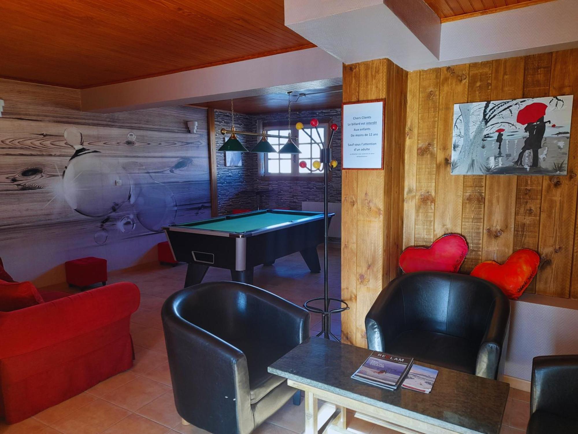 Le Catalan - Hotel Et Appartements 몽루이 외부 사진