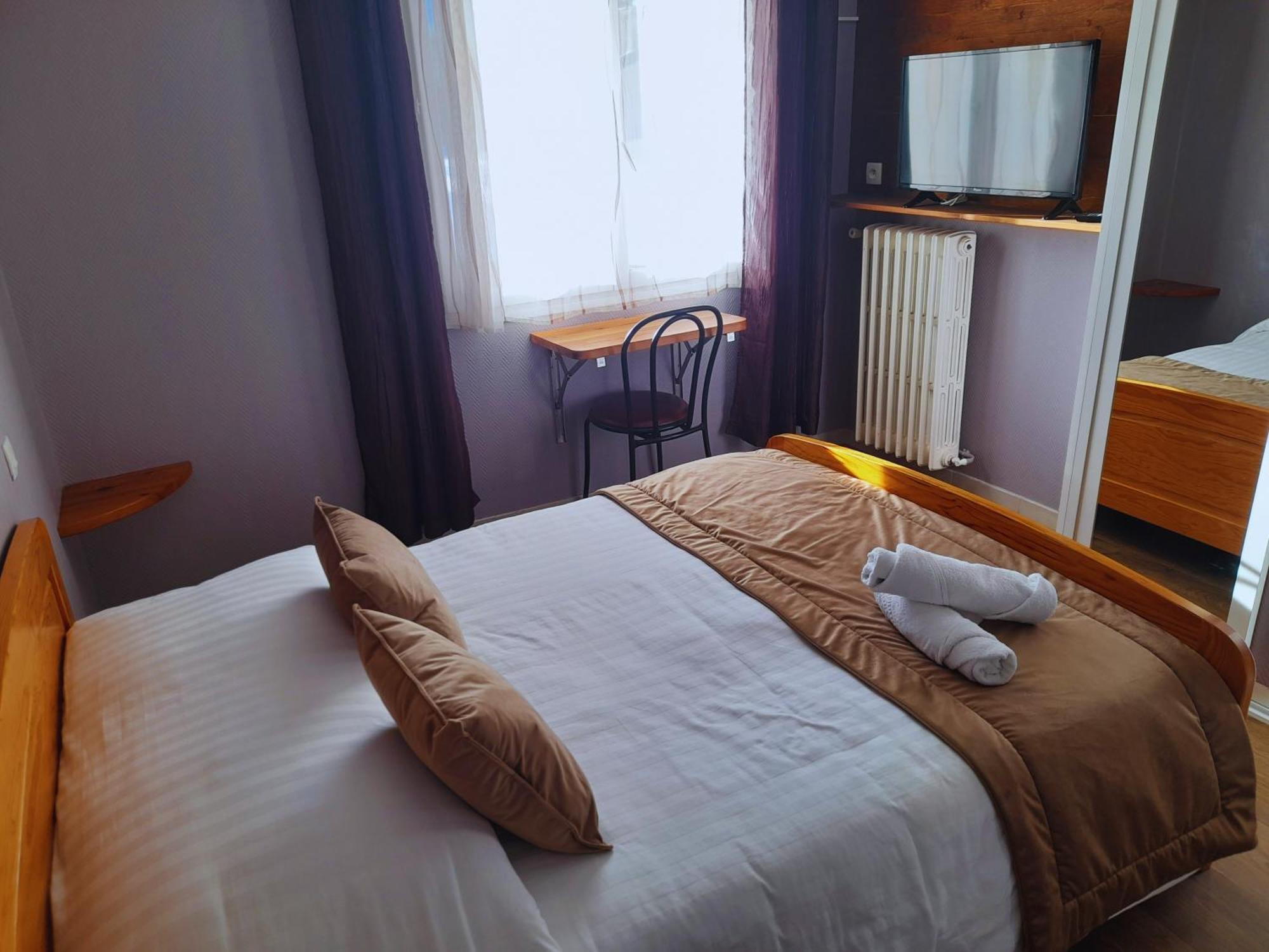 Le Catalan - Hotel Et Appartements 몽루이 외부 사진