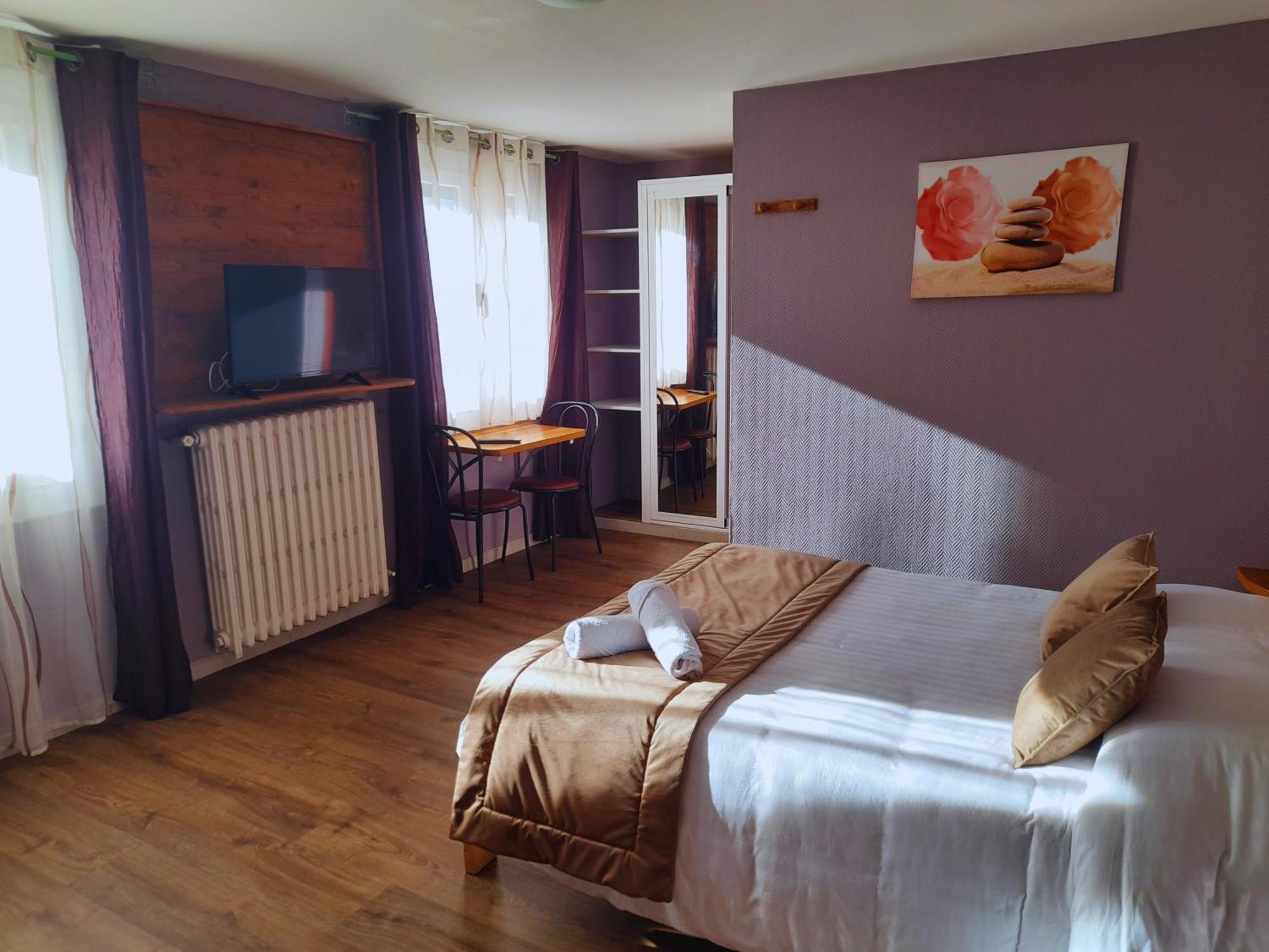Le Catalan - Hotel Et Appartements 몽루이 외부 사진
