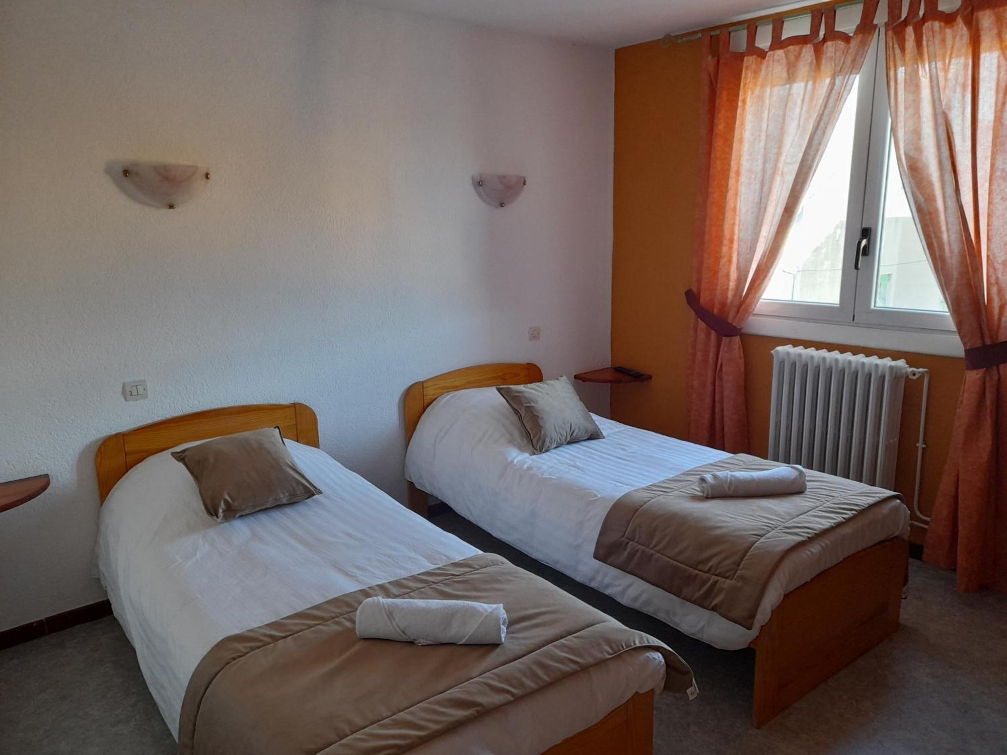Le Catalan - Hotel Et Appartements 몽루이 외부 사진