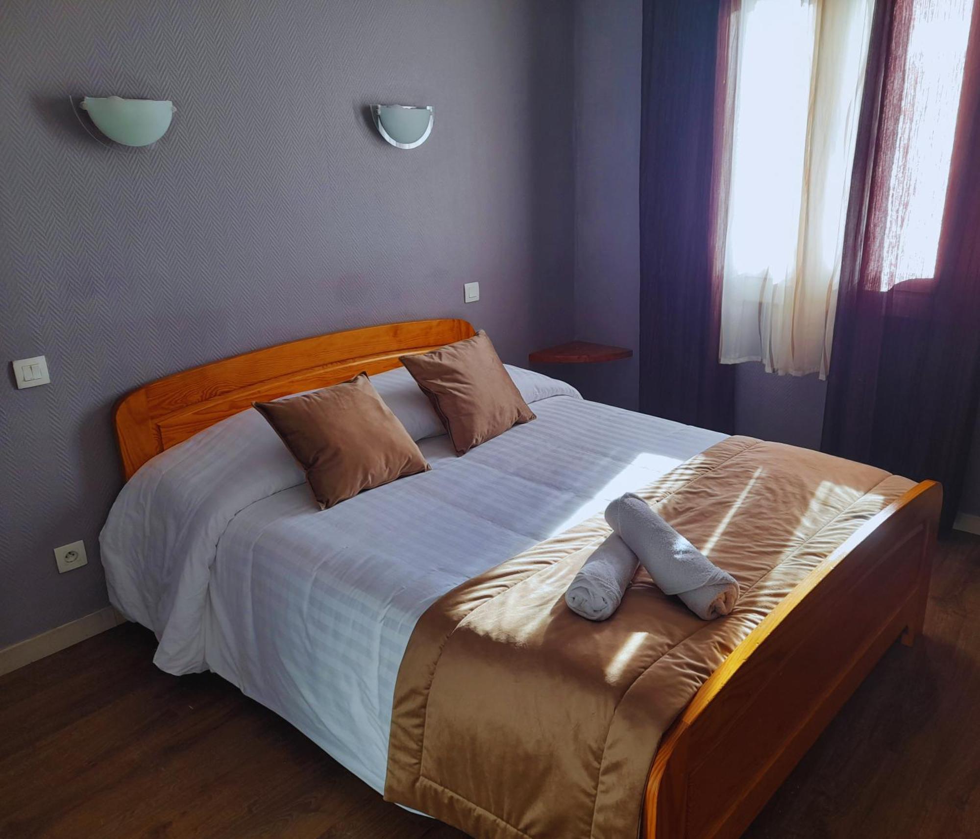 Le Catalan - Hotel Et Appartements 몽루이 외부 사진